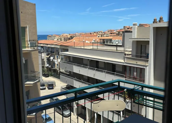 Nooria Sicilian Charme بيت ضيافة تْشيفالو